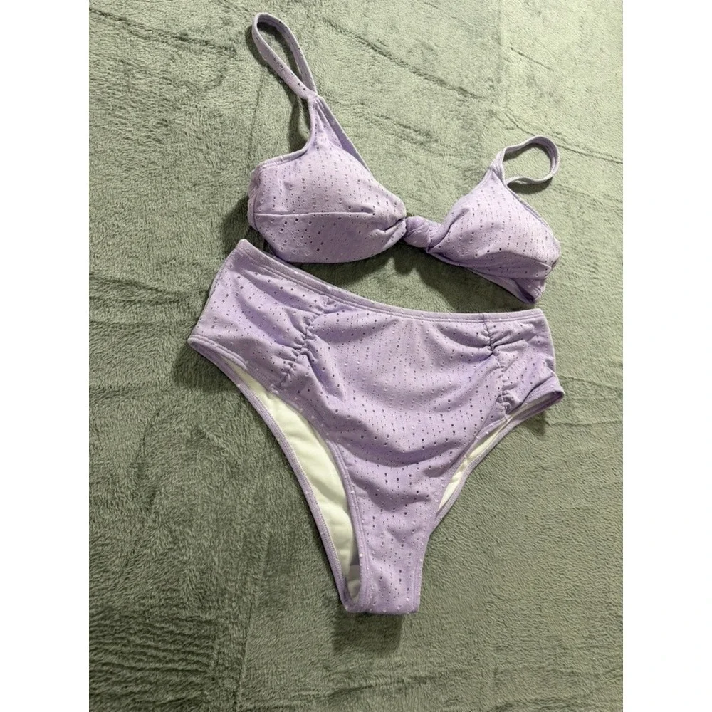 Unbranded eyelet textured